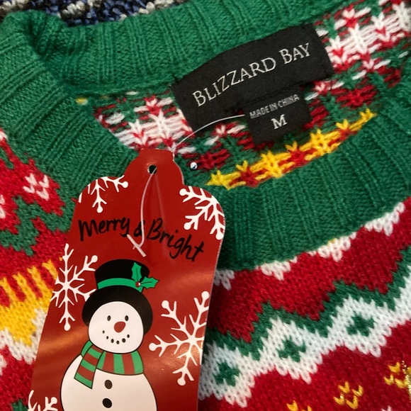 NWT 2 Sloths On A Tree Ugly Christmas Sweater Blizzard Bay Men’s Medium - Picture 3 of 4